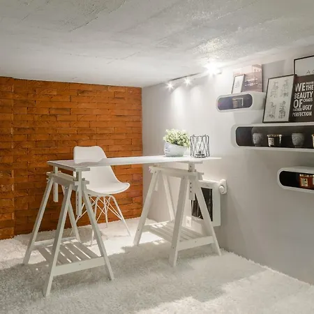 Charming Two-story Loft In Tobaco Park * Lodz (Lodz)